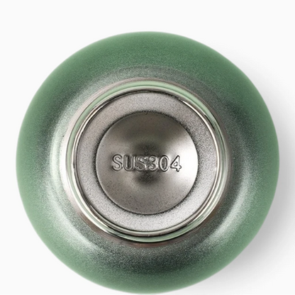 Bouteille isotherme compacte en inox brossé, idéale voyage et bureau