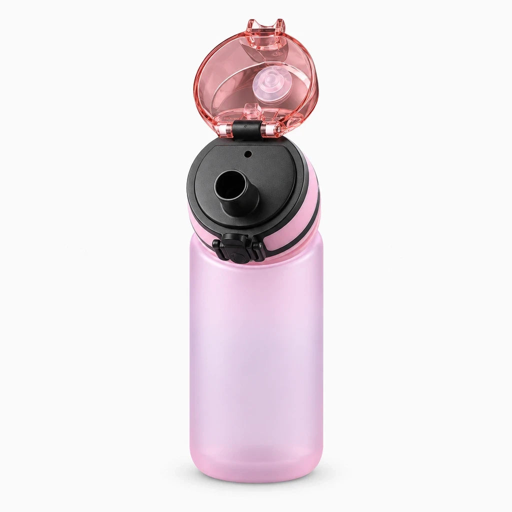 Trois coloris de gourdes anti fuite : bleu, rose et rouge, contenance 1L