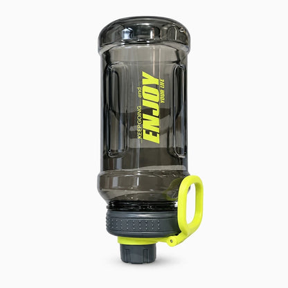 Bouteille avec système de filtration intégré, construction sans matière toxique, coloris variés
