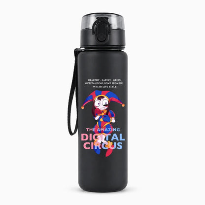 Gourde enfant 3 ans de 650 ml avec décor imprimé coloré, format compact adapté aux petites mains