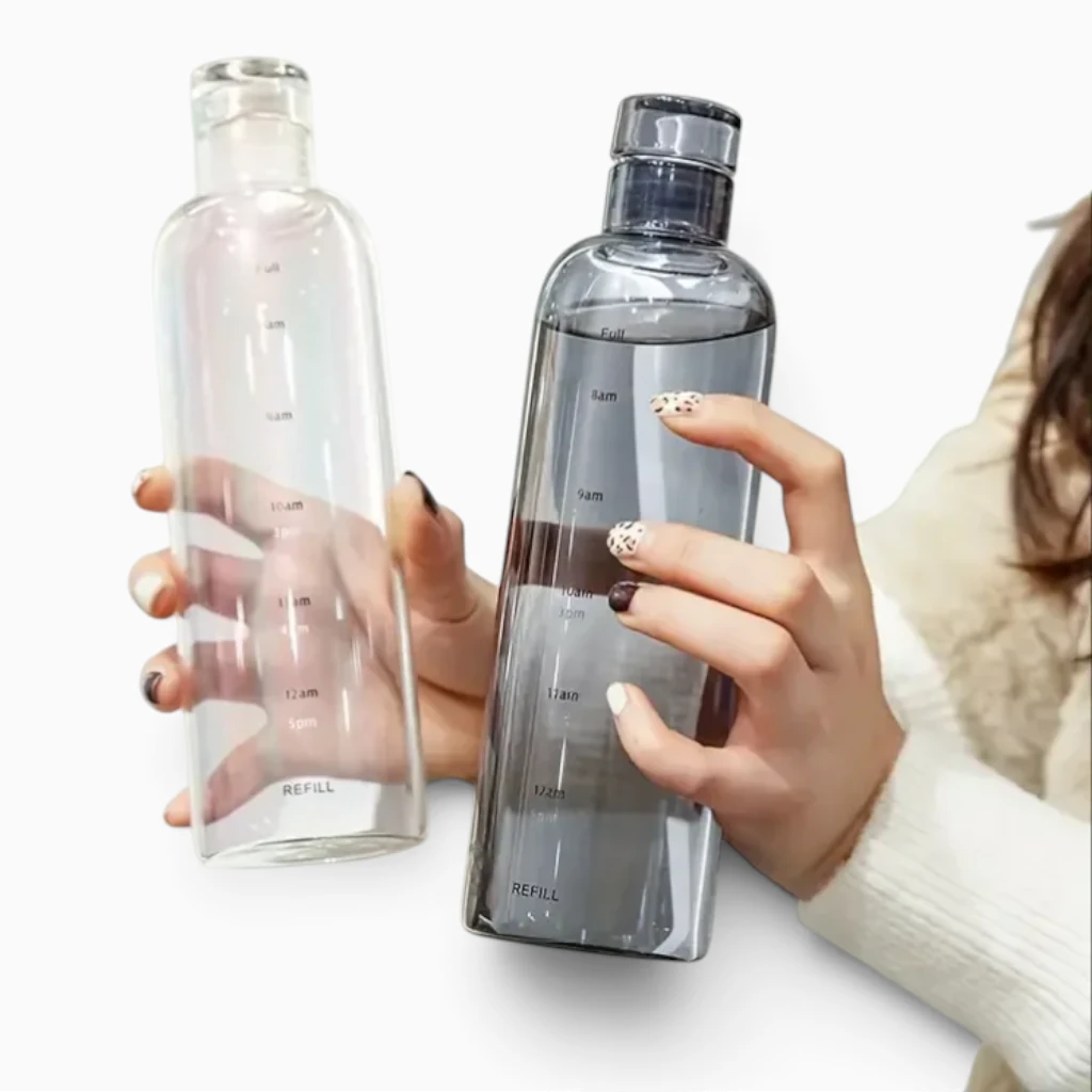Flacon réutilisable montrant marquages horaires pour suivi hydratation