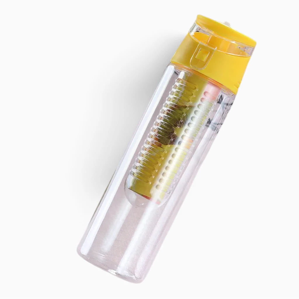 Bouteille d'eau infusée, idéale pour randonnée et camping