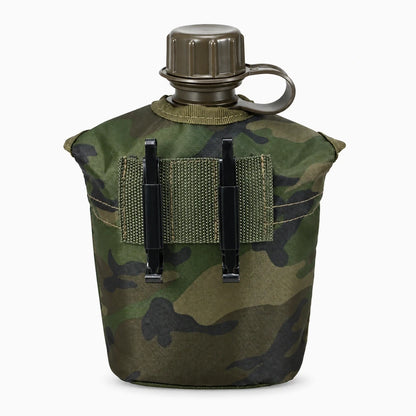 Gourde compacte noire 1 litre, design ergonomique adapté au trekking et aux sorties en plein air