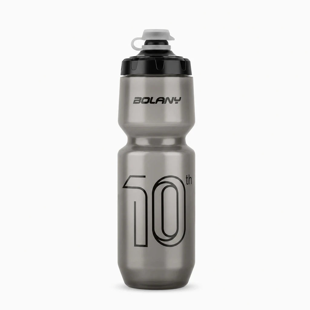 Bouteille sport rugby bec presseur ergonomique pour hydratation en effort