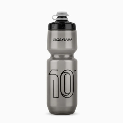 Bouteille sport rugby bec presseur ergonomique pour hydratation en effort
