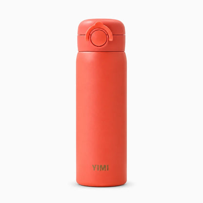 Gourde thermique fermée affichant sa capacité de 500 ml et son design épuré