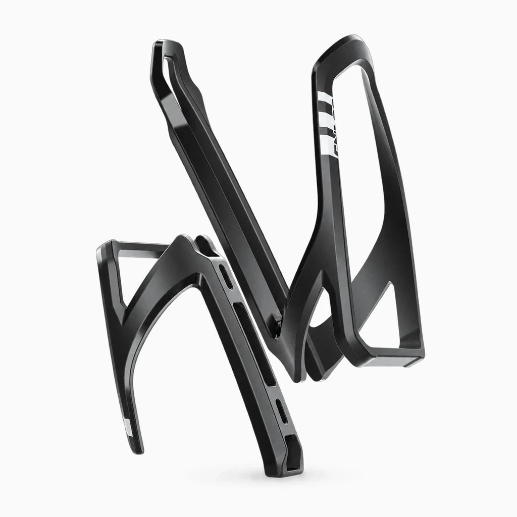 Accessoire porte gourde vtt jaune pour cycliste en sortie sentier